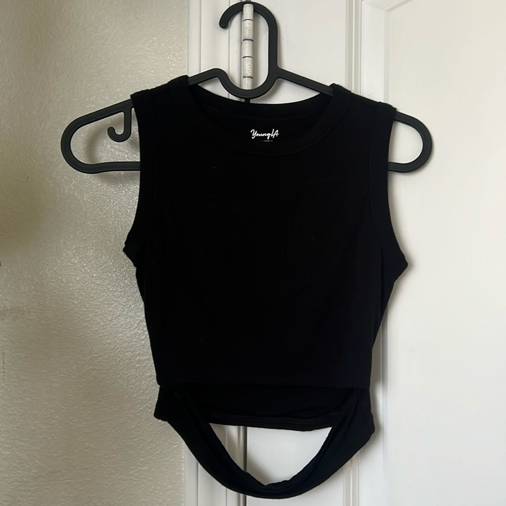 Youngla cut out crop tank